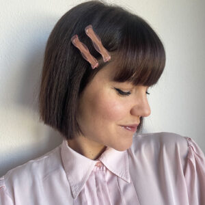 Pink Wave Clip